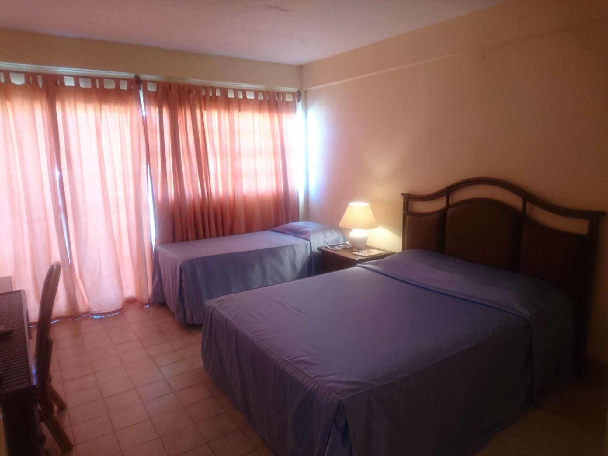 Kings Landing Hotel Клифтон Экстерьер фото
