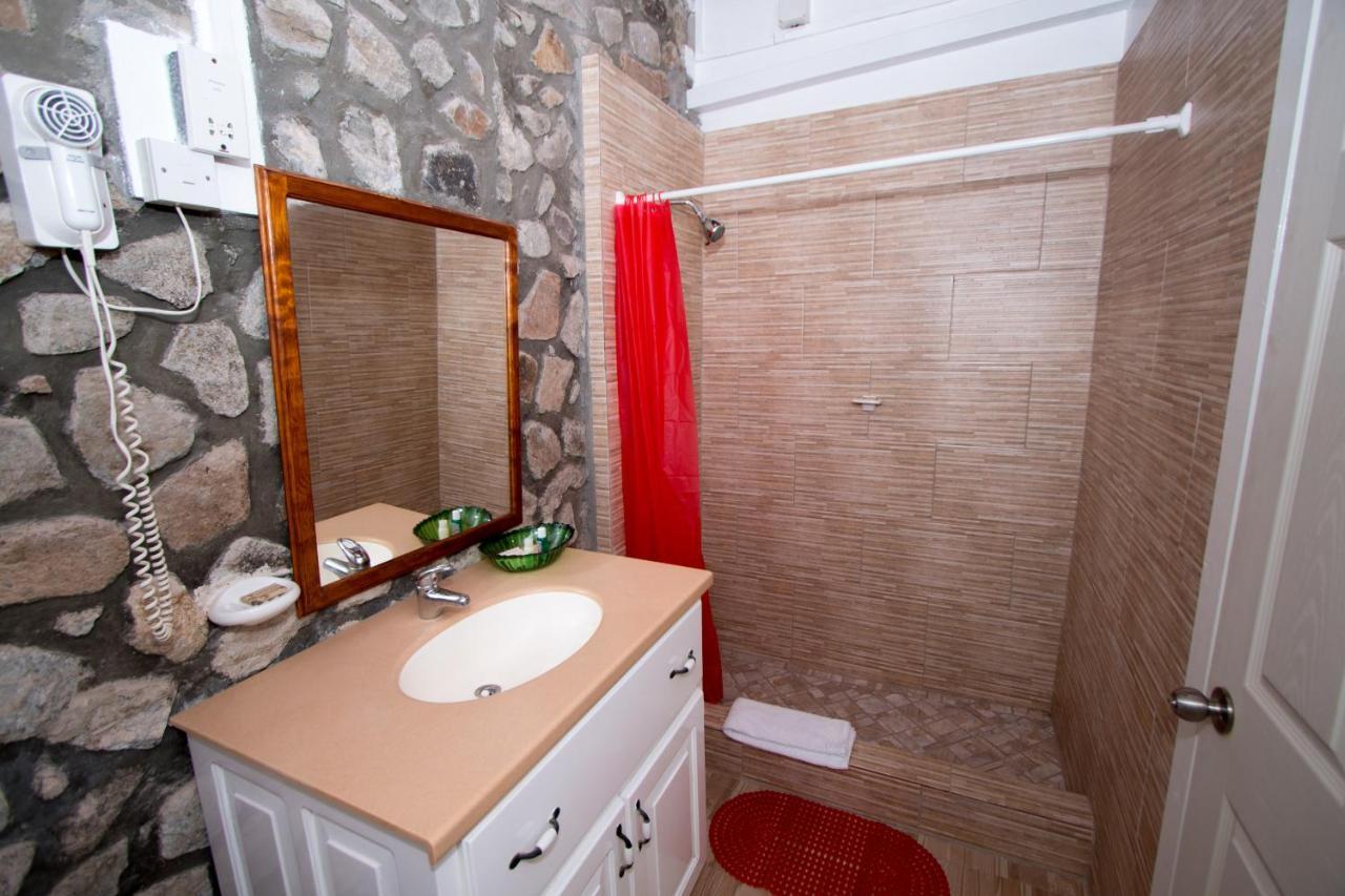 Kings Landing Hotel Клифтон Экстерьер фото