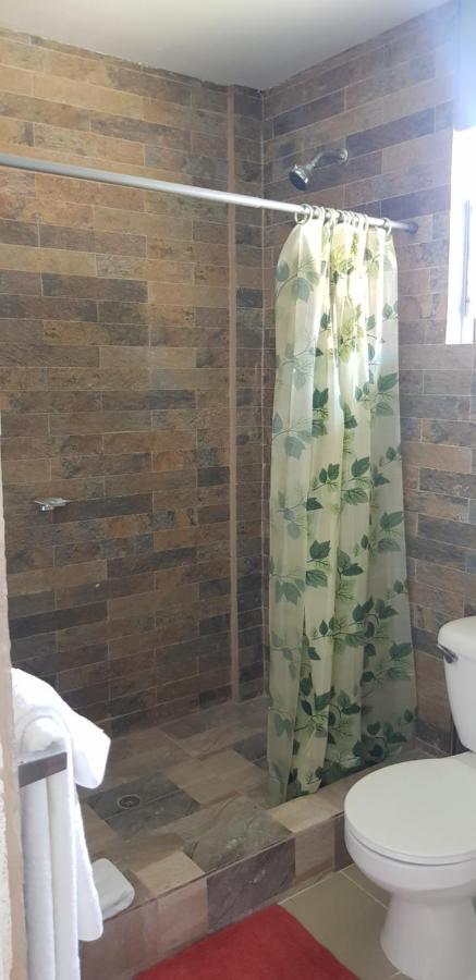 Kings Landing Hotel Клифтон Экстерьер фото